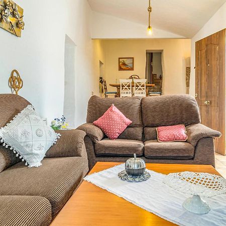 Gorgeous Home In Cajiz With Wifi Cajís المظهر الخارجي الصورة