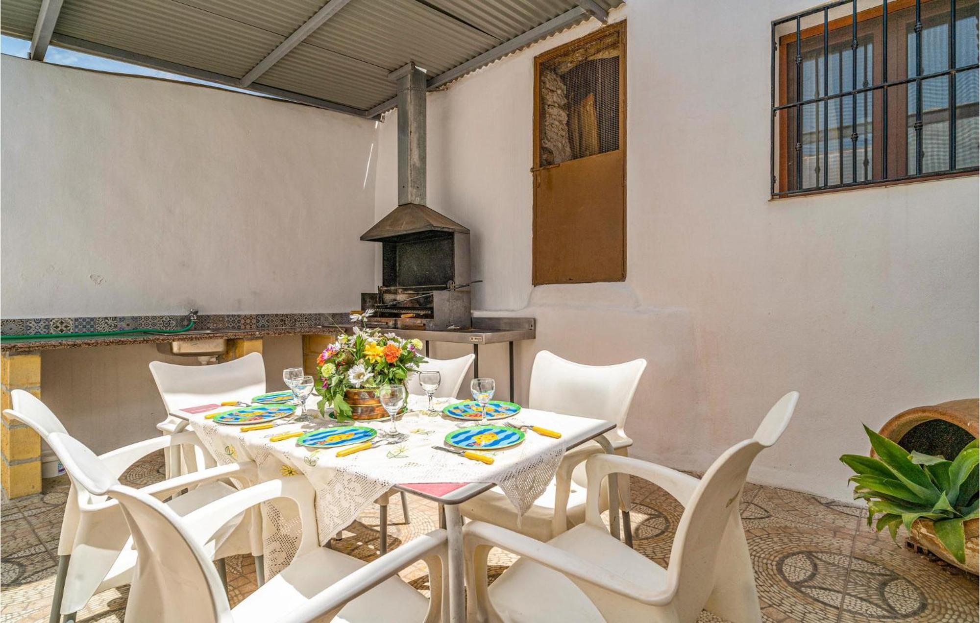 Gorgeous Home In Cajiz With Wifi Cajís المظهر الخارجي الصورة